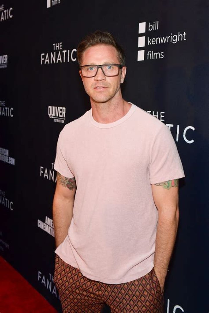 Devon Sawa- Wiki, Height, Net Worth, Wife, Career